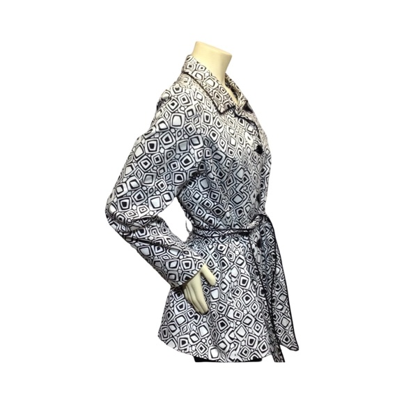 AGB Womens Black White Geometric Print Button Front Tie Waist Jacket Size 16 - Picture 3 of 8
